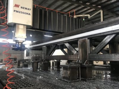 濟(jì)南大型機(jī)加工廠(chǎng)、濟(jì)南五面銑加工、濟(jì)南龍門(mén)銑加工、濟(jì)南雕刻機(jī)架子機(jī)加工